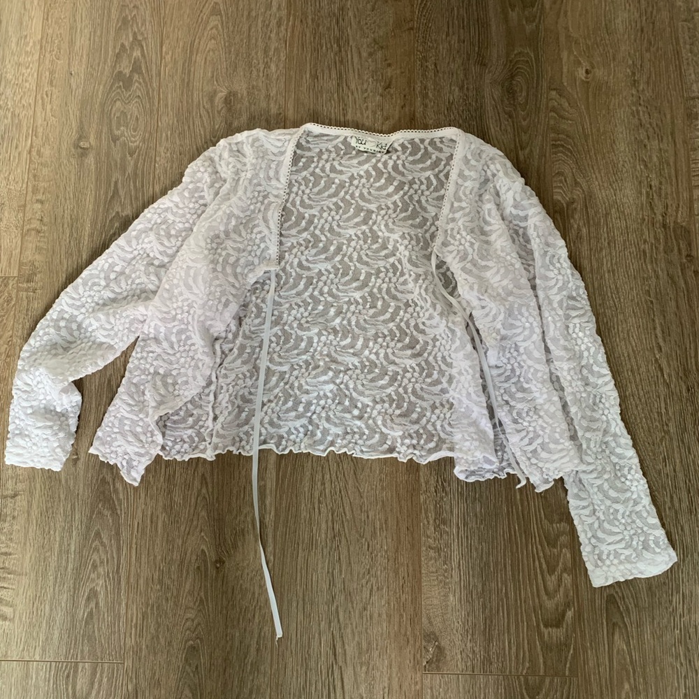 Chic White Lace Blouse for Women